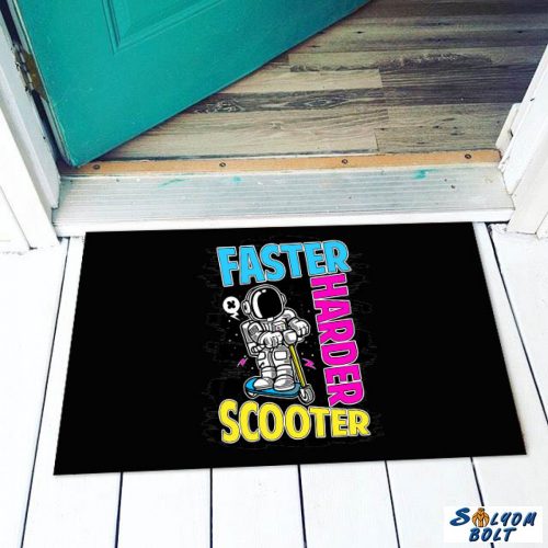 Vicces lábtörlő több színben, faster, harder, scooter