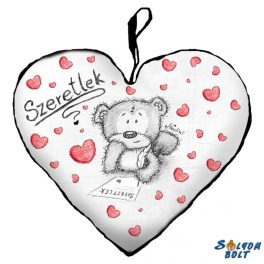 Szív alakú párna, maci ír, szeretlek