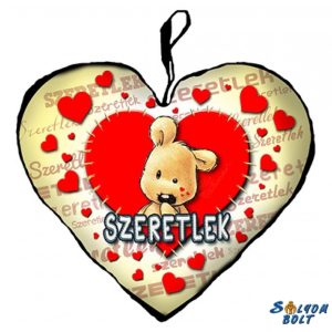 Szív alakú párna, varrott maci, szeretlek Szív alakú párna, varrott maci, szeretlek
