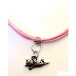 Cica nyaklánc rózsaszín zsinórokkal