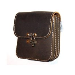  Barna bőr övtáska, dupla fakkos, horgas csatos, kisebb, álló
