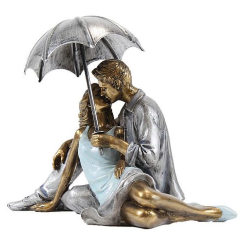 Szerelmes pár esernyő alatt szobor, 19 cm