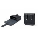 Fekete bőr övtáska, egyfakkos, csatos, kisebb, álló