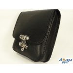 Fekete bőr övtáska, egyfakkos, horgas csatos, kisebb, álló