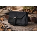 Fekete bőr övtáska, dupla fakkos, csatos, fekvő