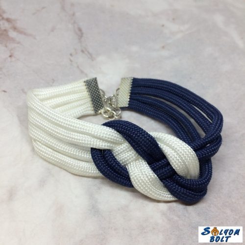Tengerész csomós karkötő kék-fehér színben, kézműves termék